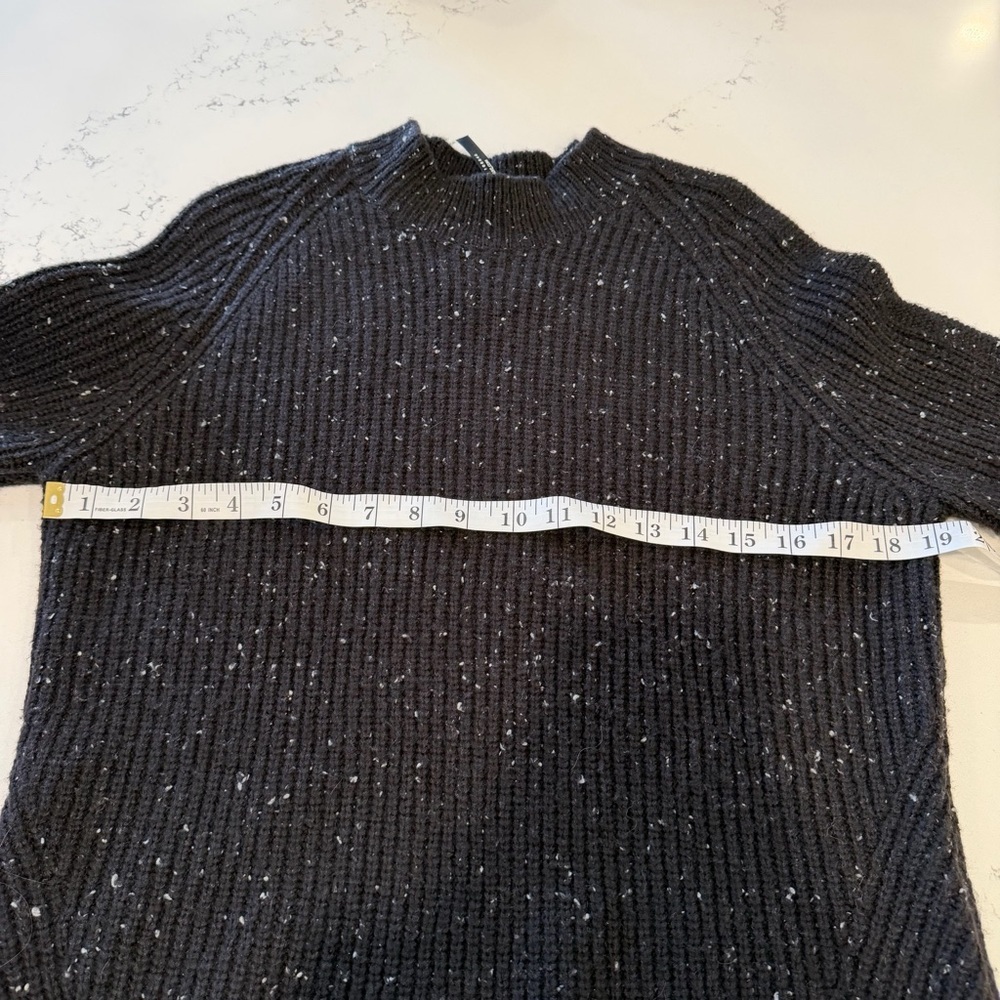 Kuhl Women’s Speckled Sweater - Picture 11 of 11